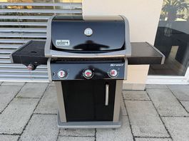 Weber Gasgrill Spirit E-310 mit Gaskochplatte
