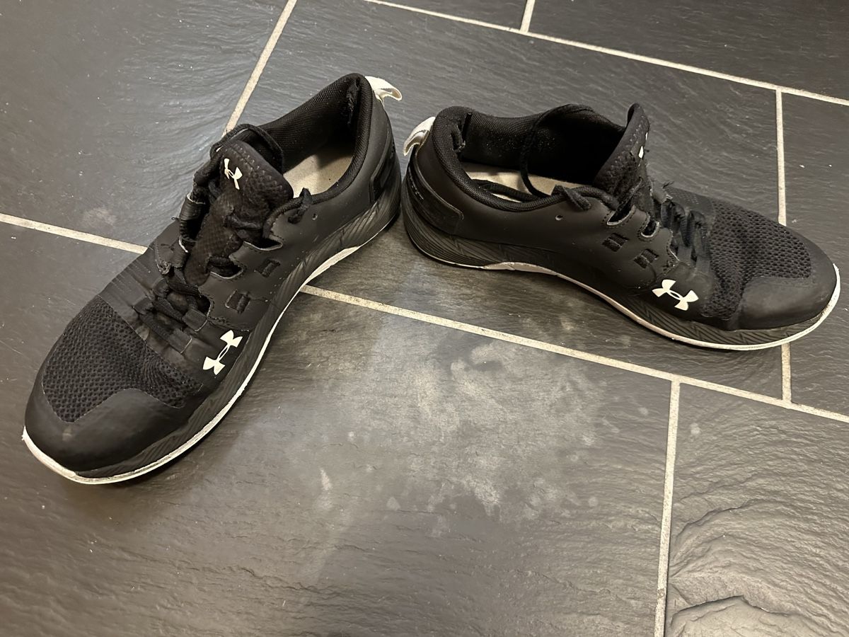 Under Armour Herrenschuhe: Under Armour Trainingsschuhe – Gebraucht aus Chur von Sim7000 5
