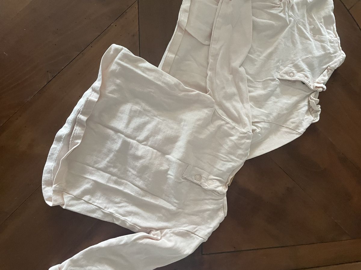 Hemden, Tops & T-Shirts: Gr. 74 2-set t-shirts – Gebraucht aus Wädenswil von flo8820 3