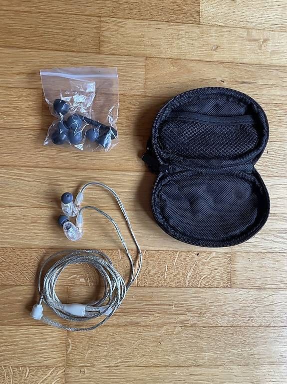 Shure Kopfhörer: Shure SE215 In-Ear Ohrhörer – Gebraucht aus Schwyz von gibsamier 1