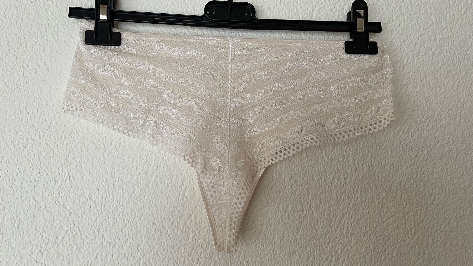 Yamamay Autres dessous: YAMAMAY S M(36-40cm) /NP35CHF String Tanga PA Elastan – Neuf (Voir description) à Kölliken par Hap-7 1