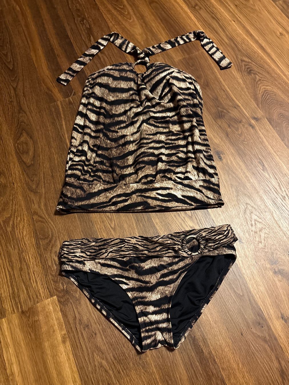 Michael Kors Costumi da bagno & Bikini: Michael Kors Tankini Gr S/M Tiger-Muster – Nuovo (secondo la descrizione) da Richterswil venduto da ZueriLake2