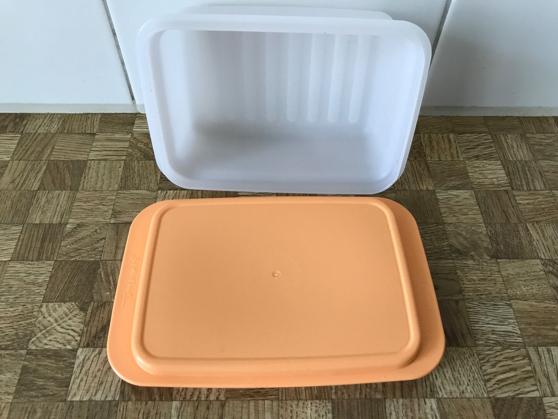 Tupperware Recipients et similaires: Tupperware Butterbehälter – D'occasion à Birmensdorf ZH par Hilhan 1