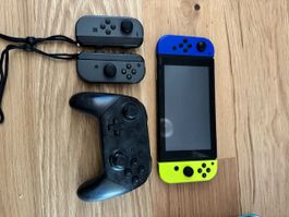 Nintendo Switch Bundle inkl. Pro Controller & Super Mario Od