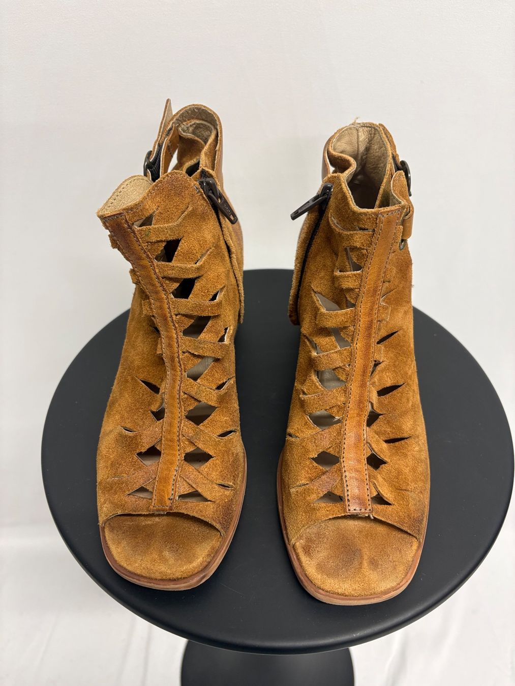 Scarpe da donna: Dkode Braune Wildleder Stiefeletten mit Absatz Gr. 36 Boho – Usato da Regensdorf venduto da secondchancefashion 3