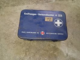 Trousse de secours ancienne