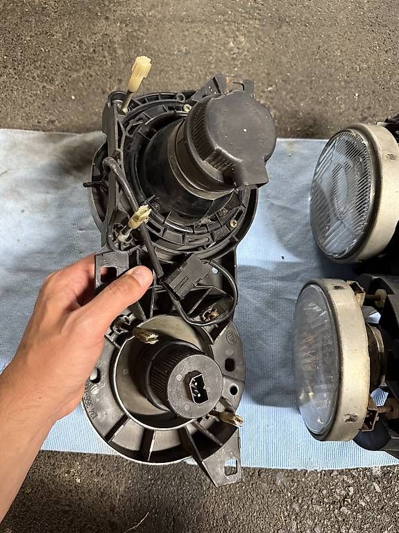 Scheinwerfer: Bmw E30 Scheinwerfer Original – Gebraucht aus Dierikon von Nemy 4