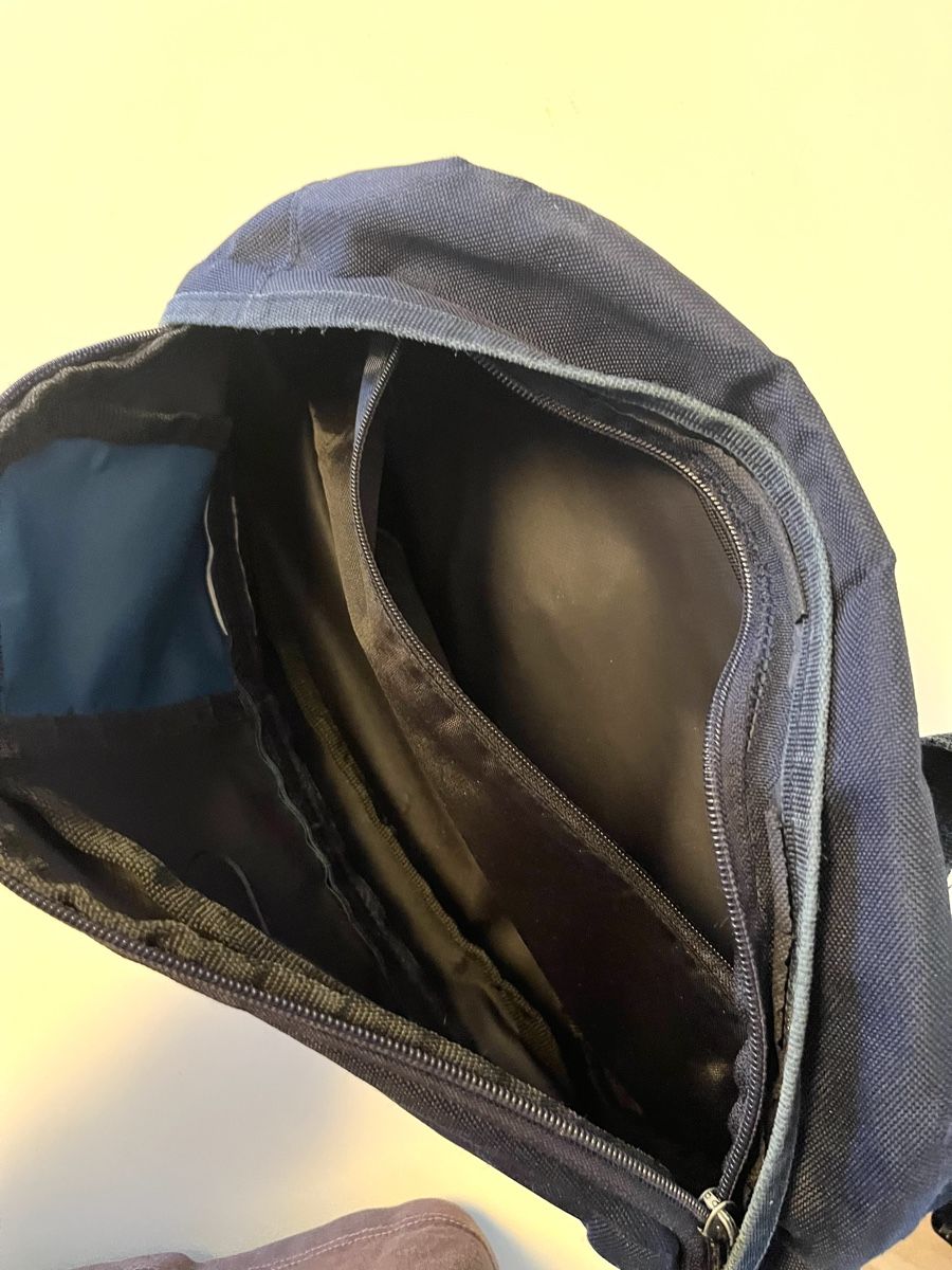 Nike Zaini: NIKE TASCHE / RUCKSACK VINTAGE – Usato da Basel venduto da JJ.Elena 2