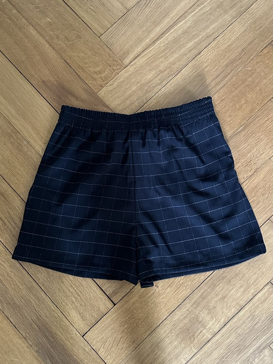 Pantaloni: Short femme taille 38 – Nuovo e nell'imballaggio originale da Yverdon-les-bains venduto da Tulipe24 1