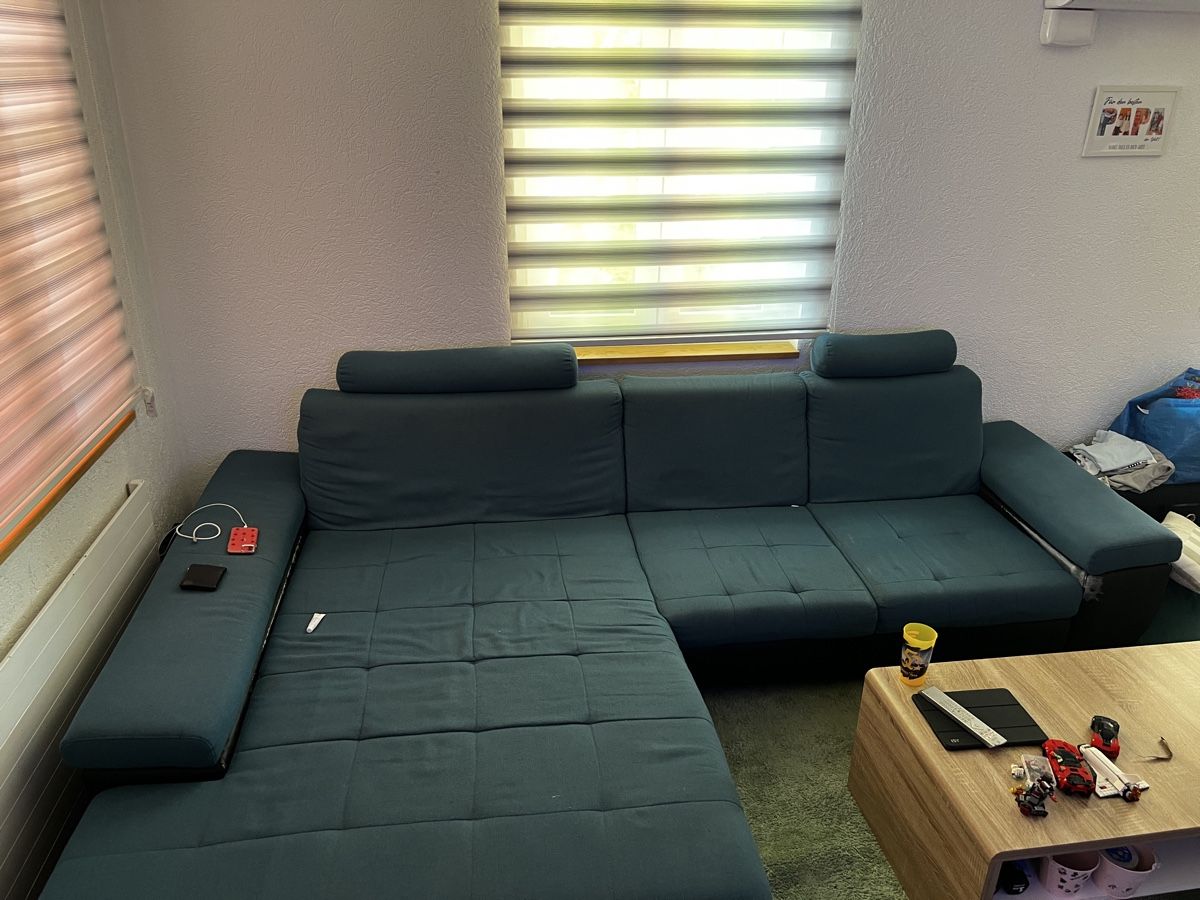 Divani: Ecksofa dunkelblau Stoff Grösse ca. 280cm x 180cm gebraucht – Usato da Holderbank AG venduto da virus010 3