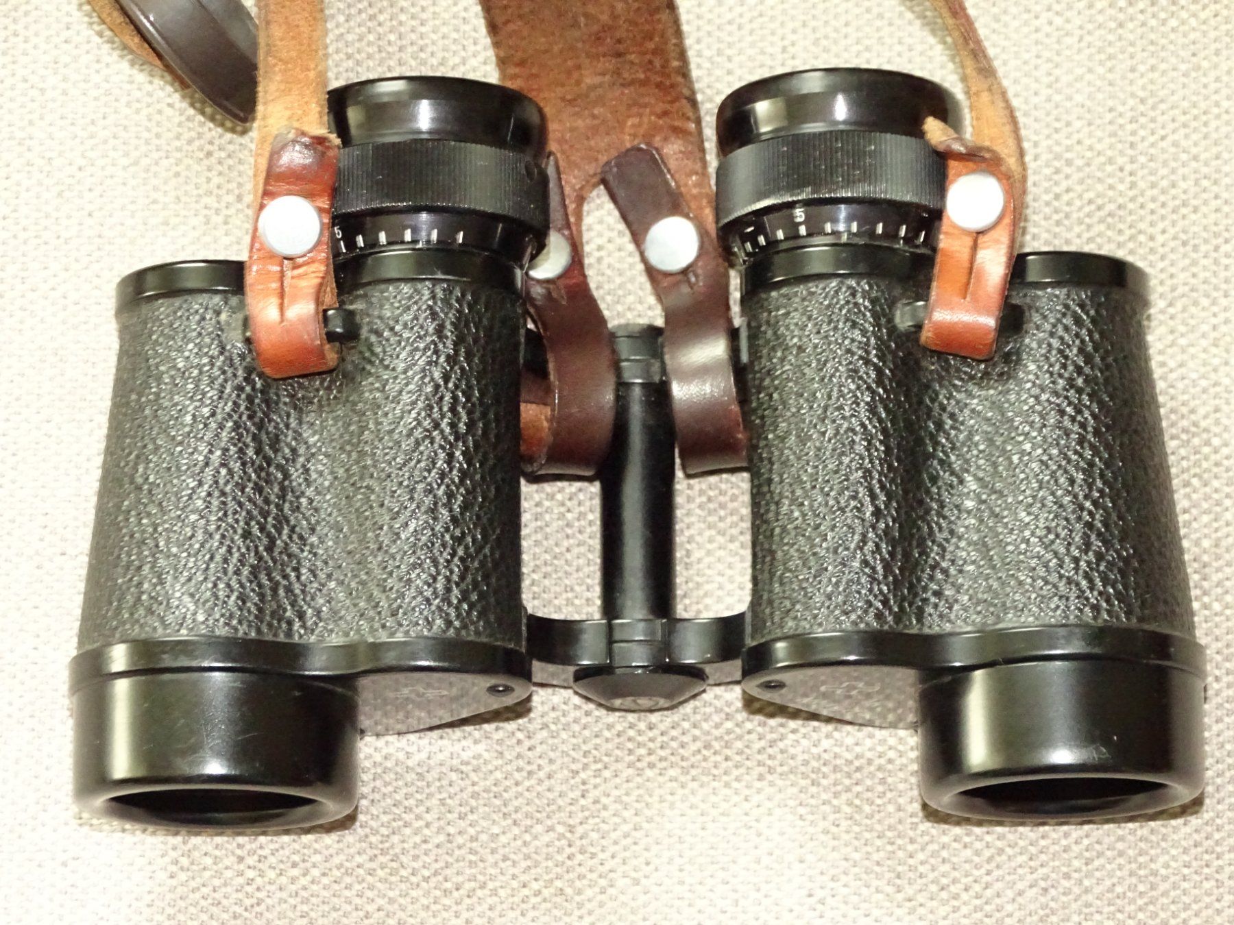 Schweizer Armee Feldstecher: Feldstecher Kern Aarau 8x30 Armee-Modell – Gebraucht aus Hirzel von Musicman03 6