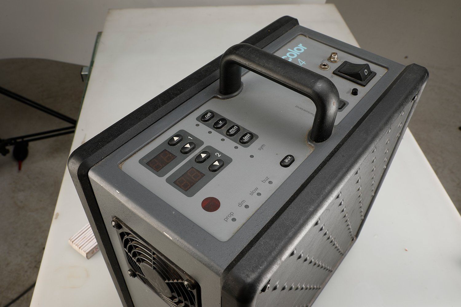 Generatori di corrente: Broncolor Topas A4 – Usato da Neukirch (Egnach) venduto da art-deco-studio 2