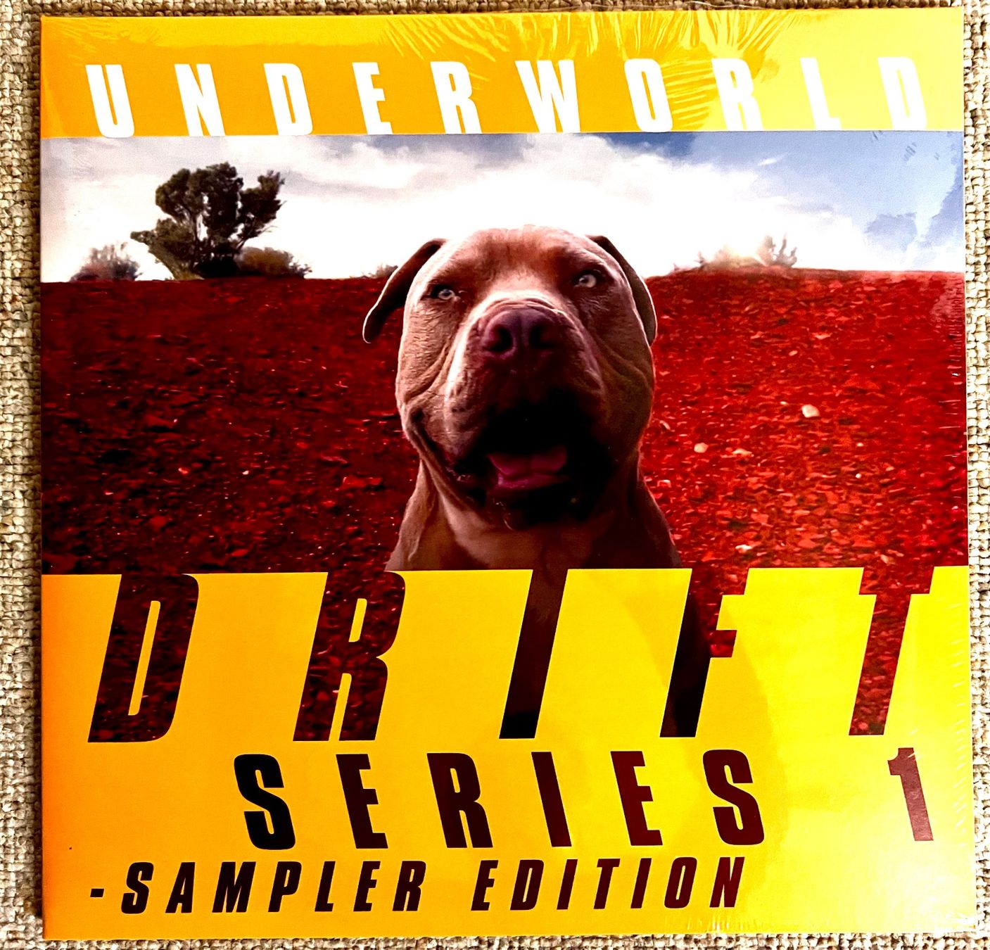 Dischi in vinile: SEALED 2 LP UNDERWORLD Drift Series 1 Sampler Edition Yellow – Nuovo e nell'imballaggio originale da Unterseen venduto da vinylmore