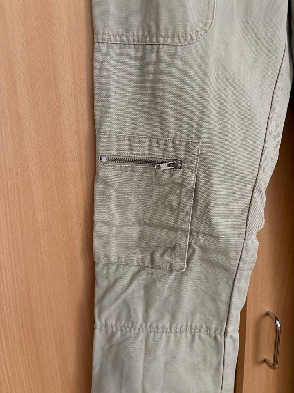 Pantaloni: Beige Cargohose, 100% Baumwolle, Gr. 38 – Nuovo (secondo la descrizione) da Basel venduto da Nofretete39 4