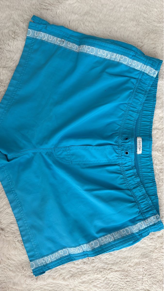 Calvin Klein Pantalons: Calvin Klein Badehose blau Grösse L – D'occasion à Glattbrugg par dje_2wc5