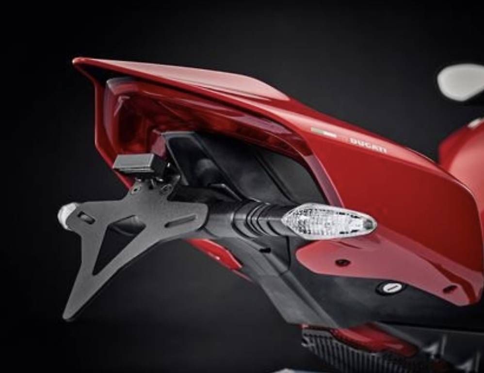 Tutti i ricambio per moto: Evotech Performance Kennzeichenhalter Ducati Streetfighter – Usato da Zofingen venduto da JAPCAR34 4
