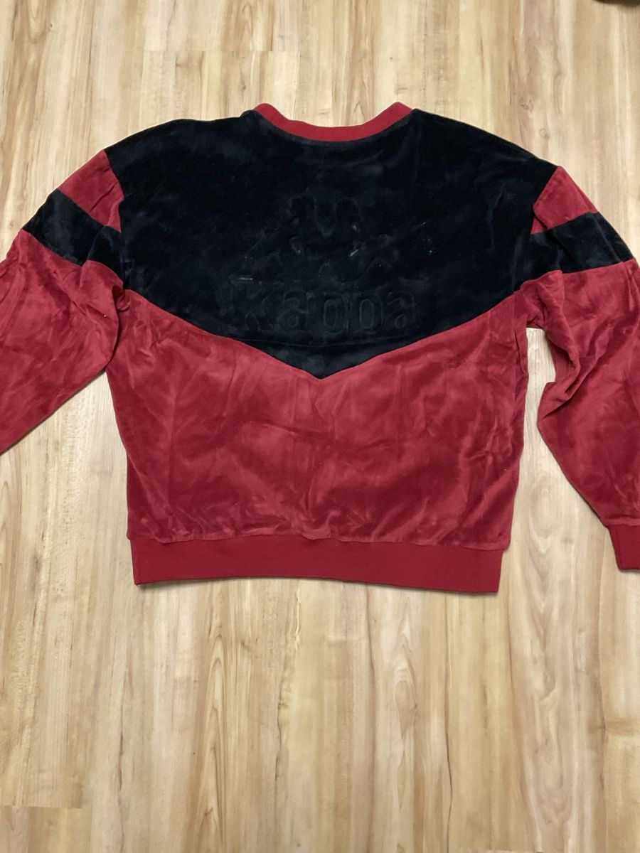 Kappa Pullover & Sweatshirts: Kappa Pullover rot/schwarz Samt Grösse L guter Zustand – Gebraucht aus Rorschach von daj_9gxt 1