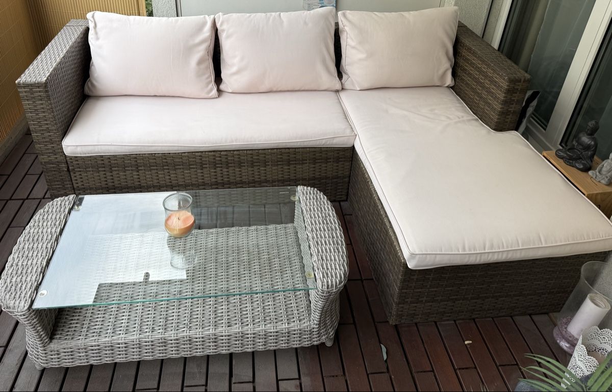 Divani: Schöne Lounge inkl. Abdeckung – Usato da Luzern venduto da CocoLoco82