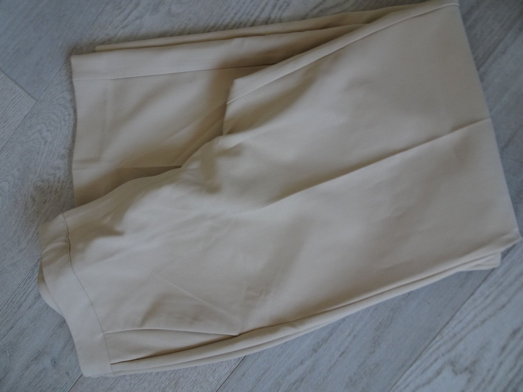 Pantaloni: Marlene Hose beige, neu, Designer Label, Gr. 44 – Nuovo (secondo la descrizione) da Winterthur venduto da Riiita 4