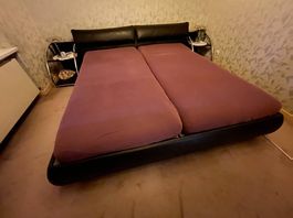 Doppelbett mir Leder