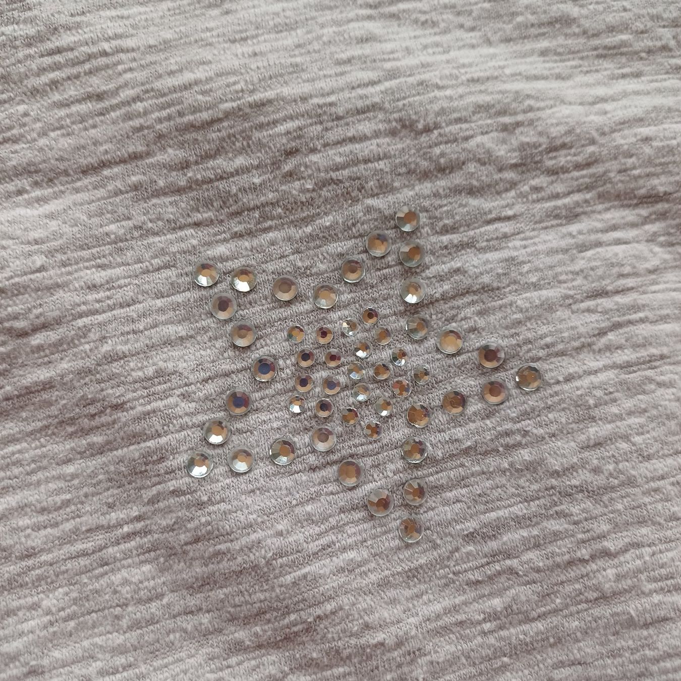Maglioni & Felpe: Herziger Pullover mit Stern Motiv🌟 – Usato da Weissbad venduto da Hamster16 4