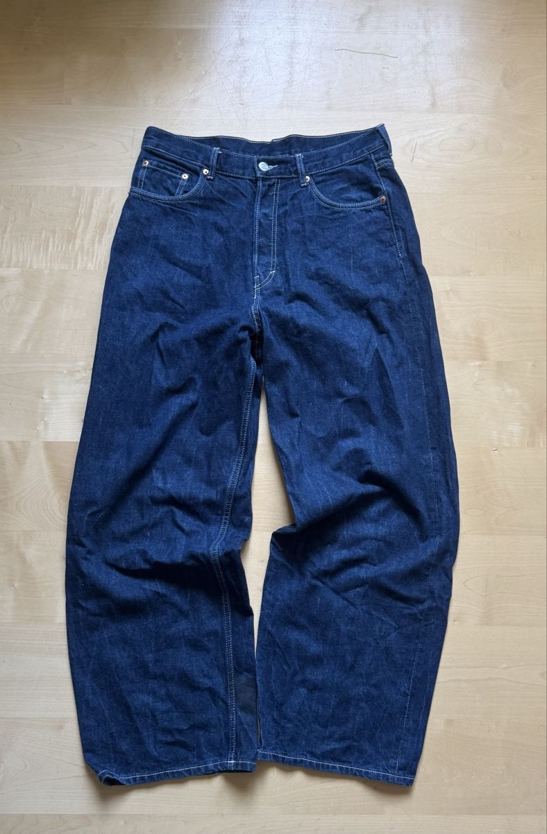 Weekday Jeans: Weekday Jeans Raw Denim Blau | Gr. 31 – Usato da Biel-Benken BL venduto da tsb_collector