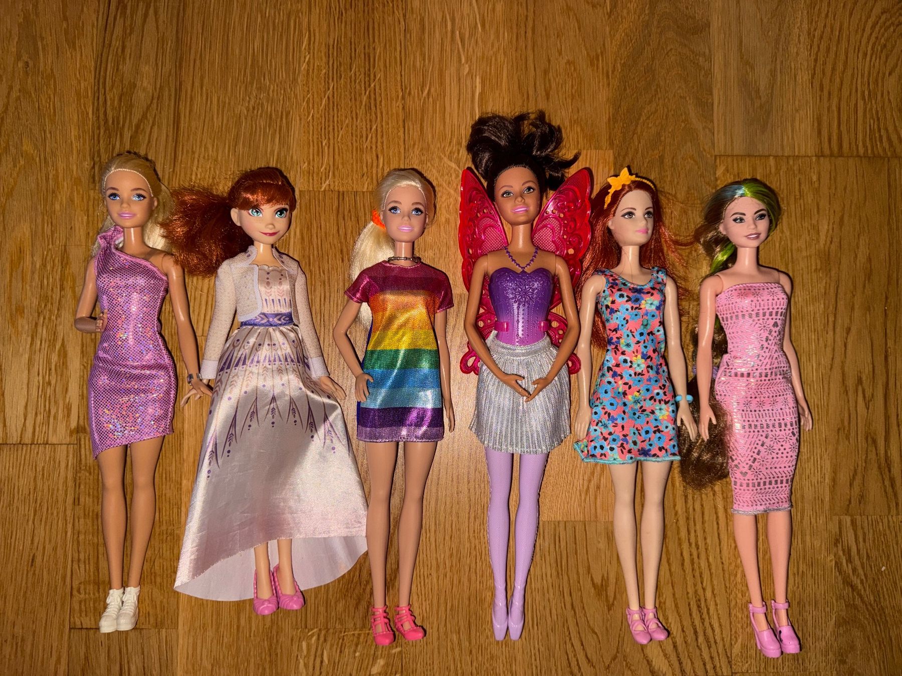 Jouets: Diverse Spielsachen. Barbies, Puppen – D'occasion à Meilen par pgreey 4