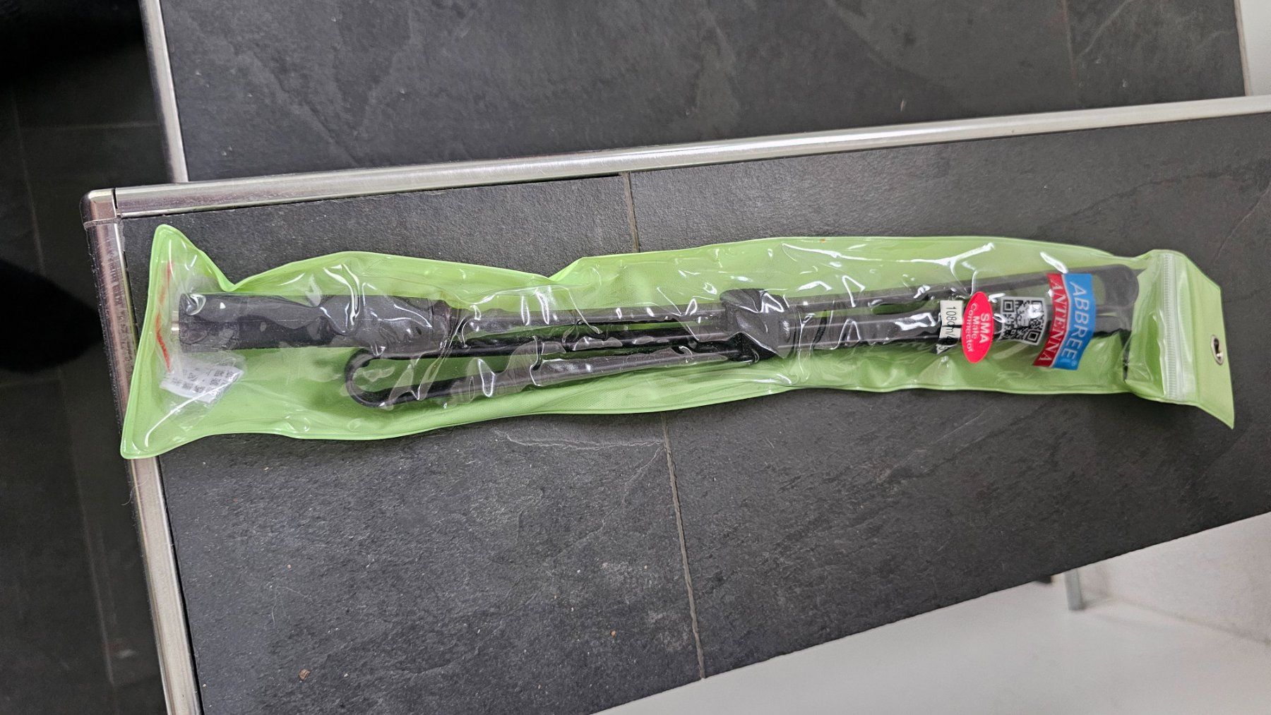 Radiocomunicazione: Funkantenne ABREEZE bis 108cm /42.5" neu in Verpackung – Usato da Berikon venduto da Juliapril