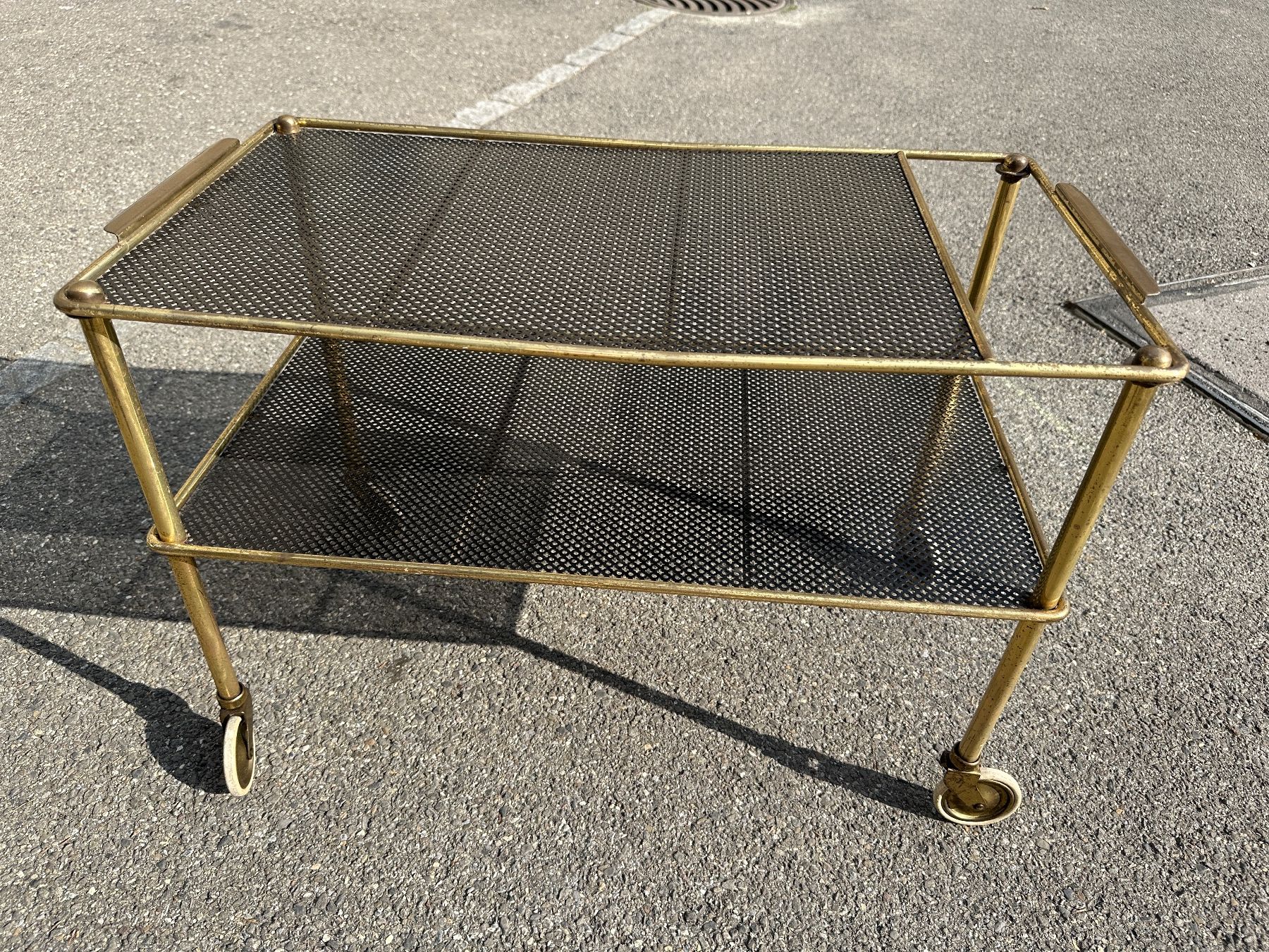 Carrelli di servizio: Vintage Servierwagen Barwagen Messing Lochblech – Usato da Zürich venduto da atlantis77