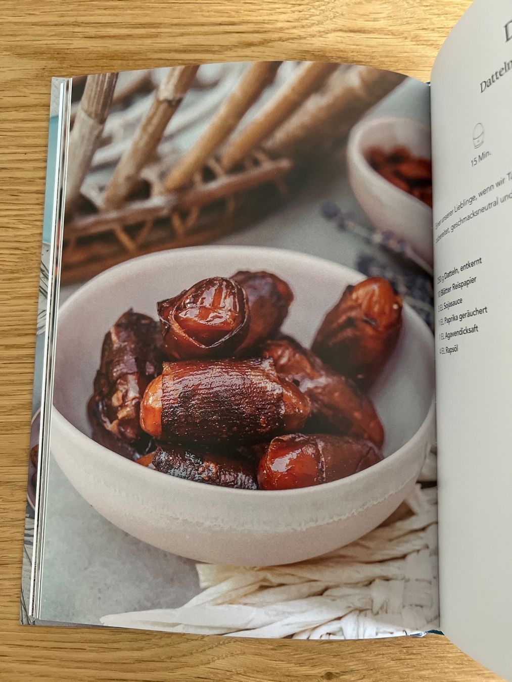 Libri: Kochbuch Vegane spanische Tapas und Desserts – Nuovo (secondo la descrizione) da Zürich venduto da kitsune 2