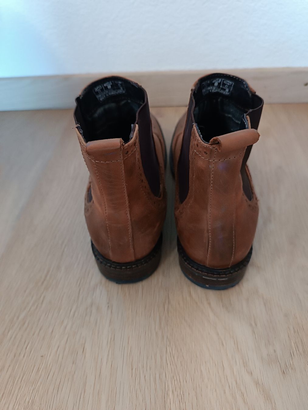 Scarpe da donna: Stivaletti donna – Usato da Arbedo venduto da cuc_8zbh 2