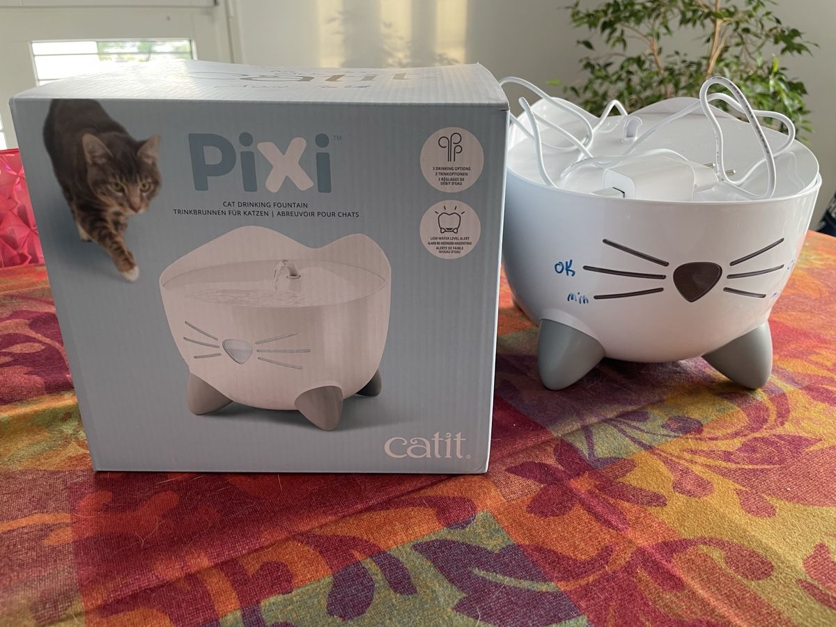 Teiche & Zierbrunnen: Fontaine à Eau , Chat  – Neu (gemäss Beschreibung) aus Préverenges von csd85