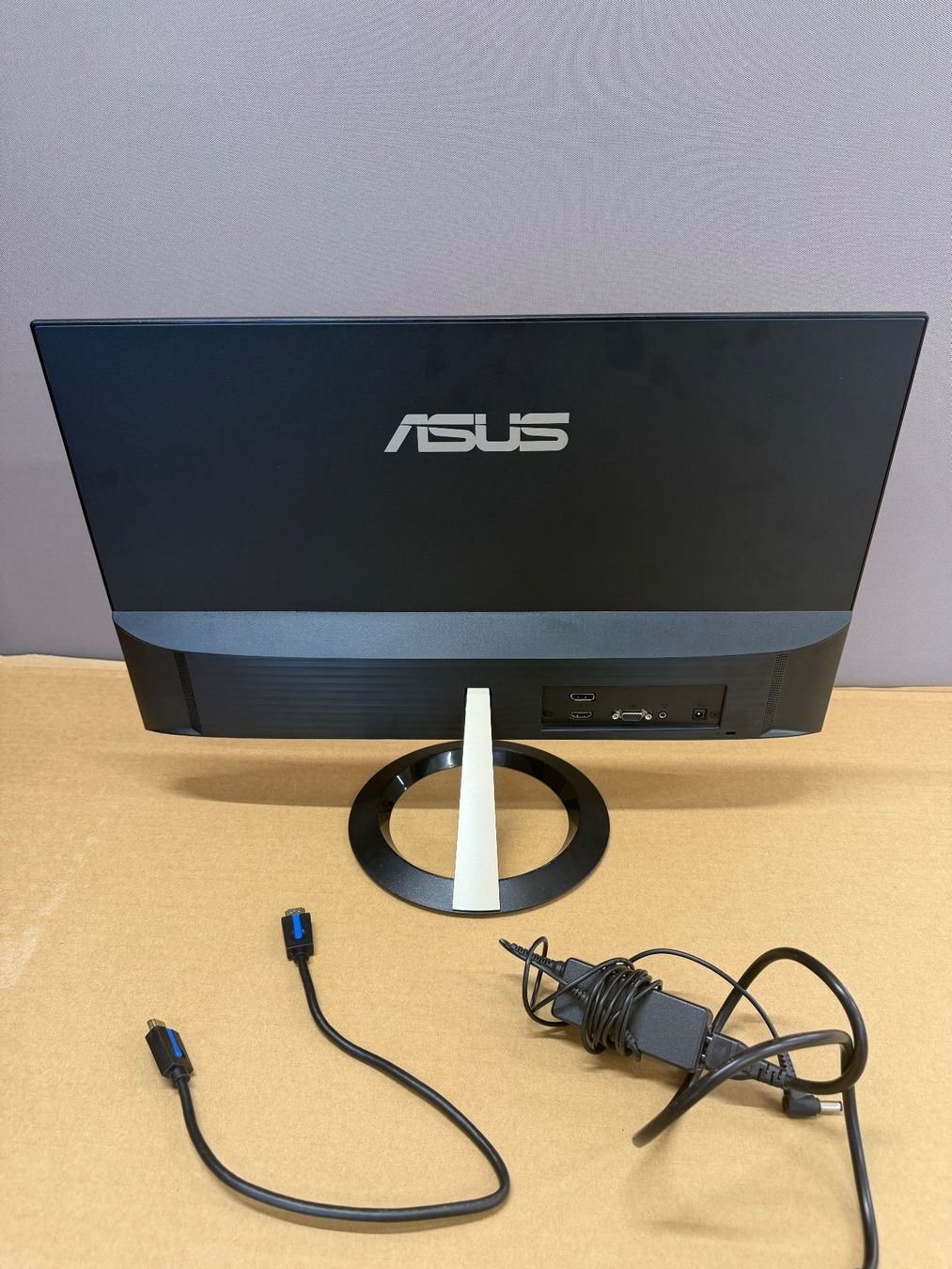 Asus Monitor: ASUS VZ249Q 23.8" Monitor – Usato da Dietlikon venduto da ComdatAG 5