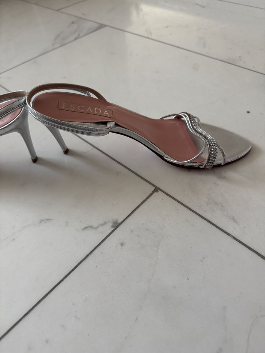 Escada Scarpe da donna: Escada Sandalette – Usato da Reichenburg venduto da gabriela55 1