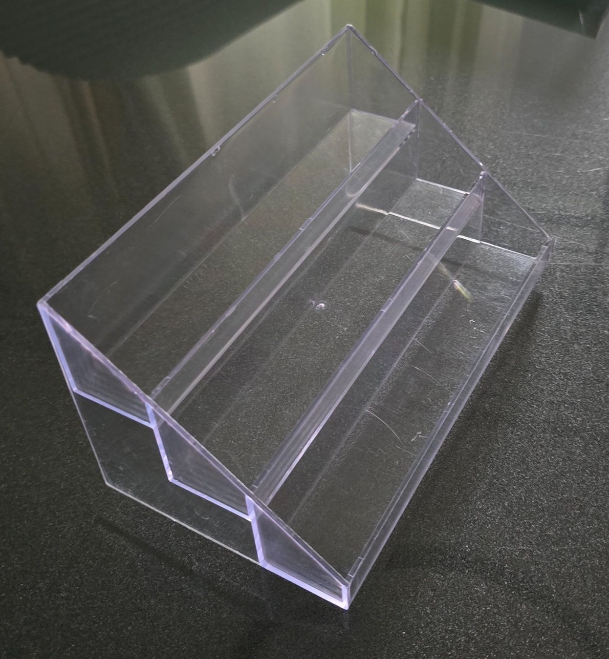 Regale: ACRYLGLAS | Transparenter Organizer / Display – Gebraucht aus Meggen von everydaysale