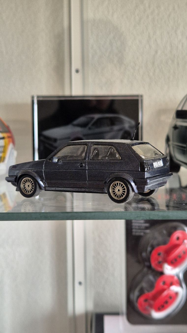 Volkswagen Modellini d'auto: Vw Golf 2 Gti 16v – Usato da Chexbres venduto da Sciroccoelho 1