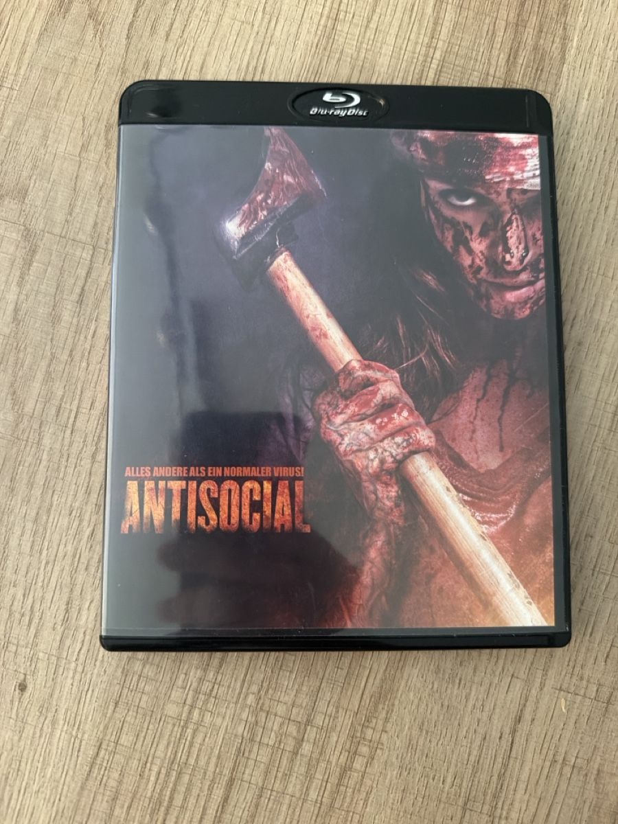 Tutti i DVDs: Antisocial (2013, Uncut) BluRay – Usato da Hagendorn venduto da masterchieff