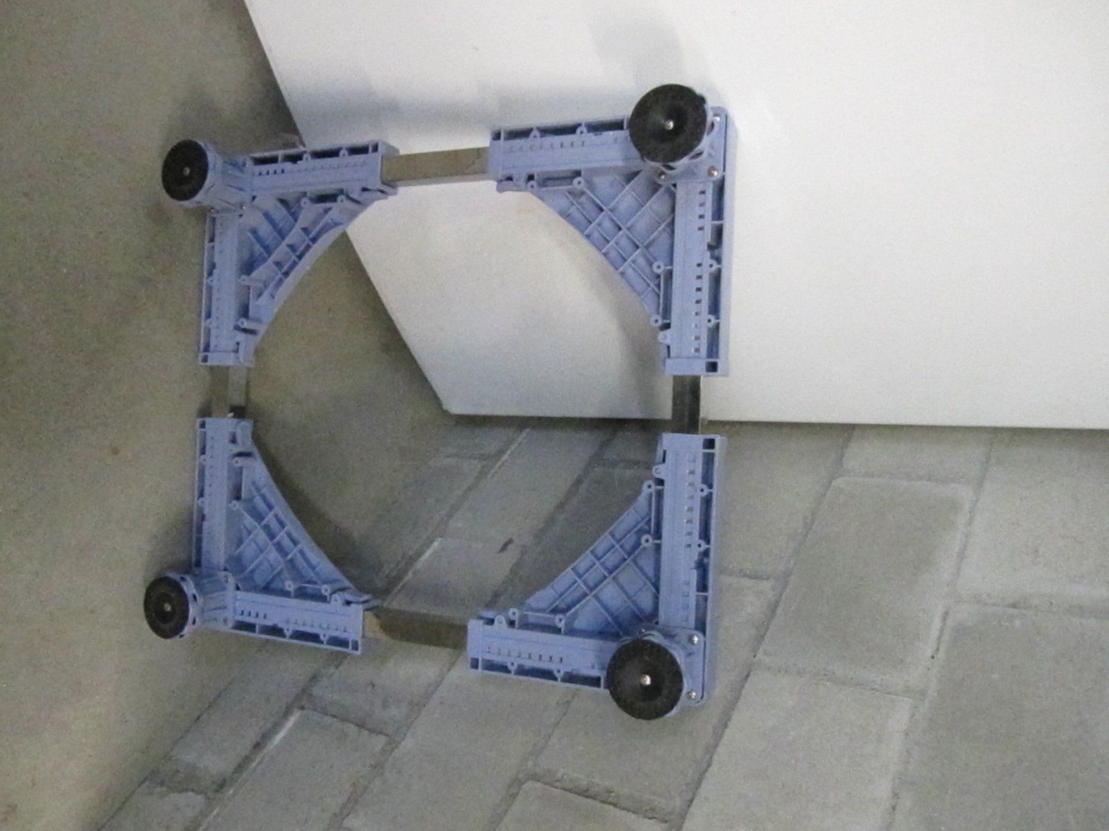 Altro in Decorazioni & Accessori: Gerätewagen für Waschmaschine oder Trockner gebraucht – Usato da Dotzigen venduto da Coop020 1