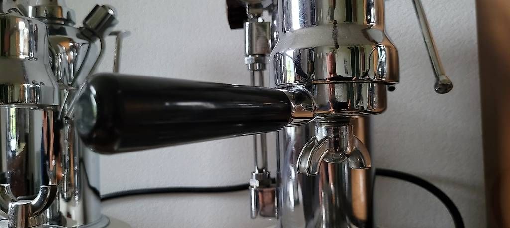 La Pavoni Macchine per caffè & Macchine per espresso: 2er Siebträger La Pavoni 51mm – Usato da Zürich venduto da Magnetrak