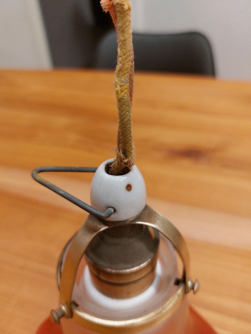 Lampade: Antike Tulpenförmige Deckenlampe – Usato da Ganterschwil venduto da HeidiuPeter 9