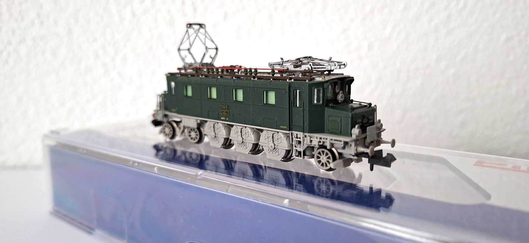 Piko Modellini di ferrovie: Piko Ae 3/6 I SBB 40323 – Usato da Biberist venduto da Ntrains 1