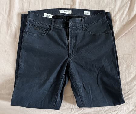 Brax Hosen dunkel blau 32x32 Herren Top