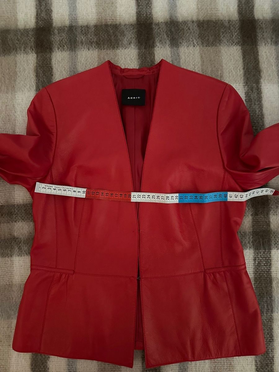 Akris Giacche: Rote Akris Lederjacke, Gr. 38 – Nuovo (secondo la descrizione) da Binningen venduto da Yuliya15 4