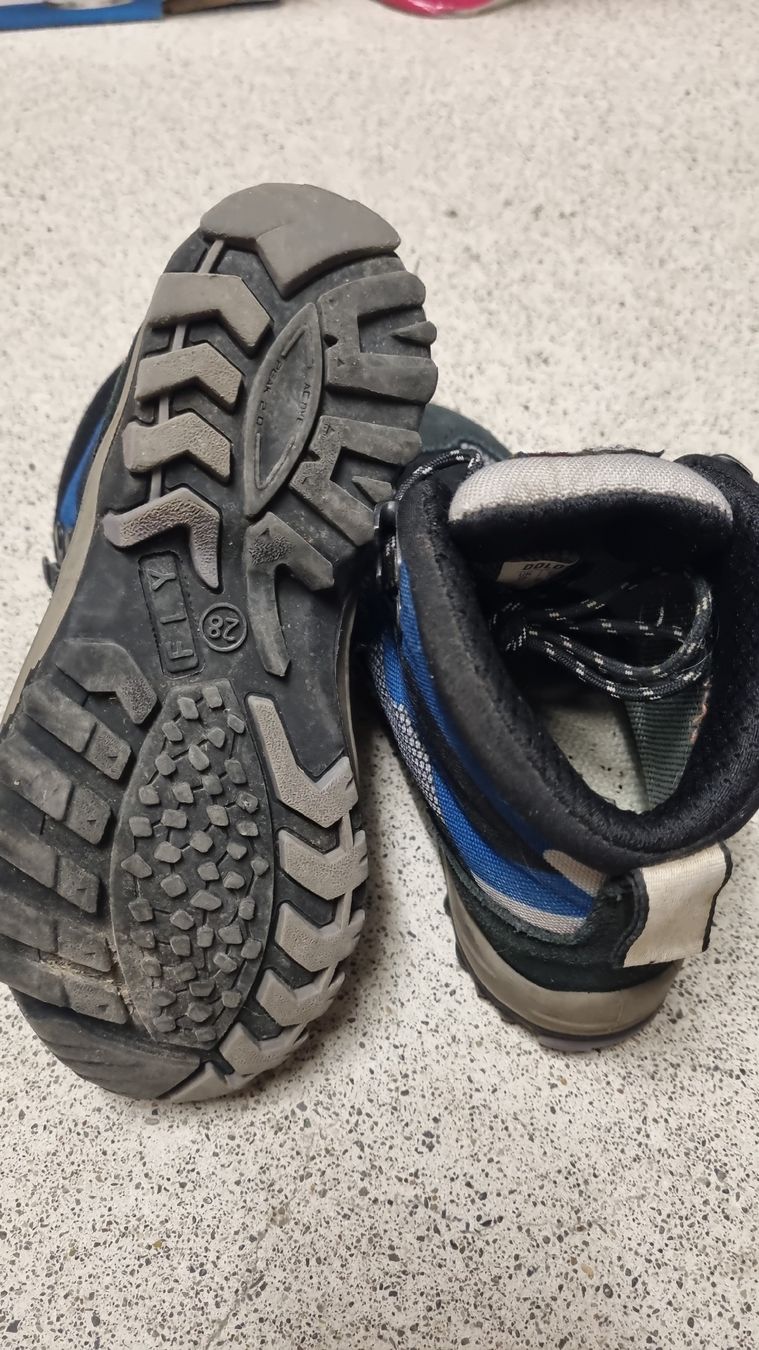 Dolomite Scarpe per ragazzi: Wanderschuhe Dolomite Grösse 28 – Usato da Greifensee venduto da veronikas1984 1