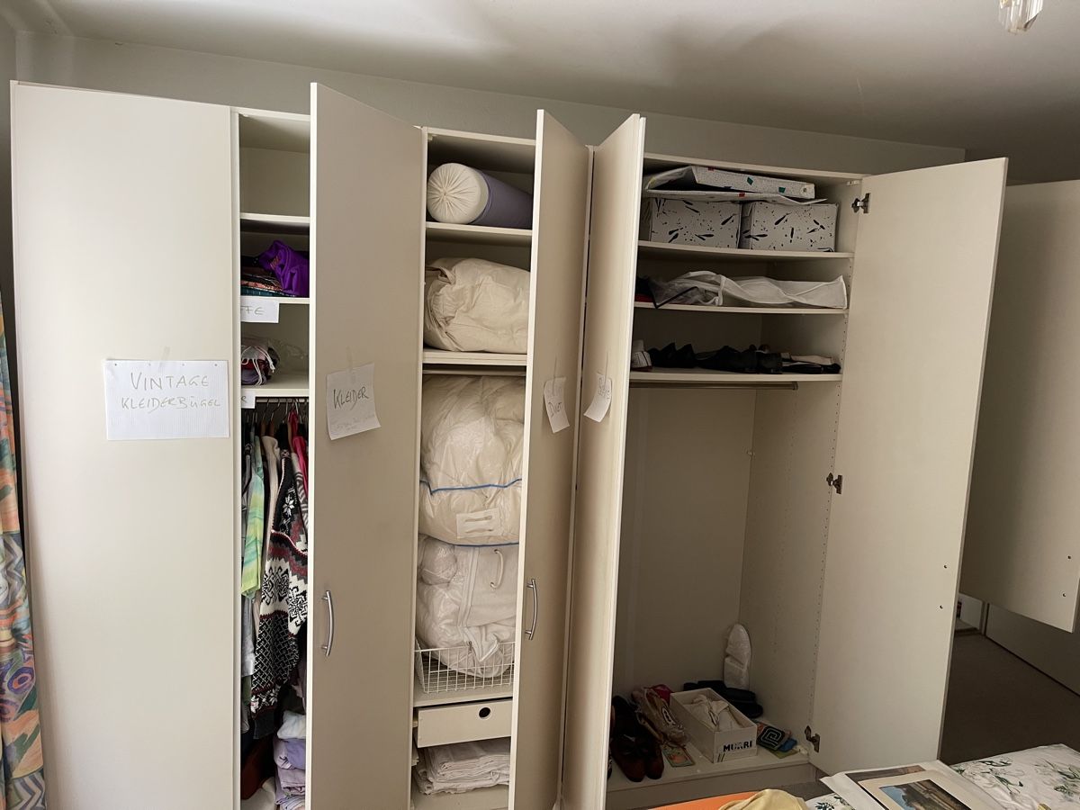 Armadi: Wandschrank – Usato da Arlesheim venduto da ren_5d2b 1
