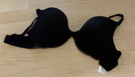 Schwarzer Calvin Klein BH, Grösse E75, wie neu!