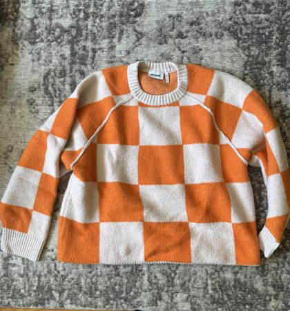 Wunderschöner Weekday Strickpullover Gr. S im Schachbrettmus
