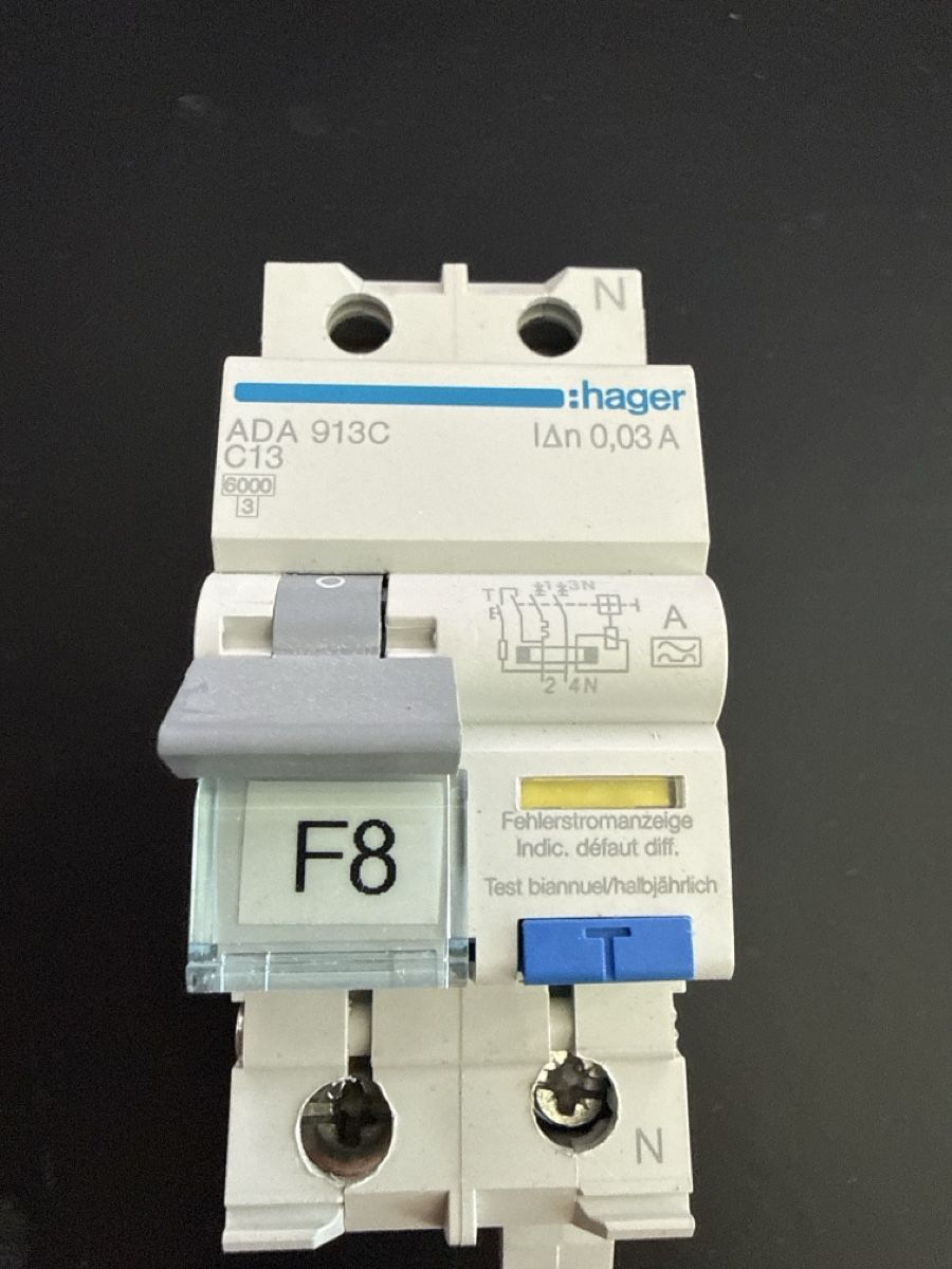 Hager Alimentazione elettrica: Hager Fehlerstrom-Schutzschalter ADA 913C C13 0,03A – Usato da Frick venduto da Rockford