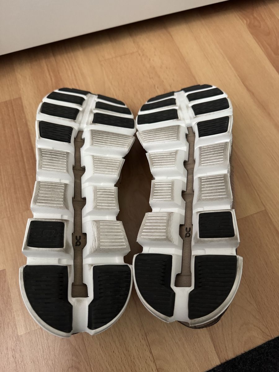 On Chaussures hommes: ON Cloud 5 Gr. 44 neu – Neuf (Voir description) à Glis par sportivo88 2
