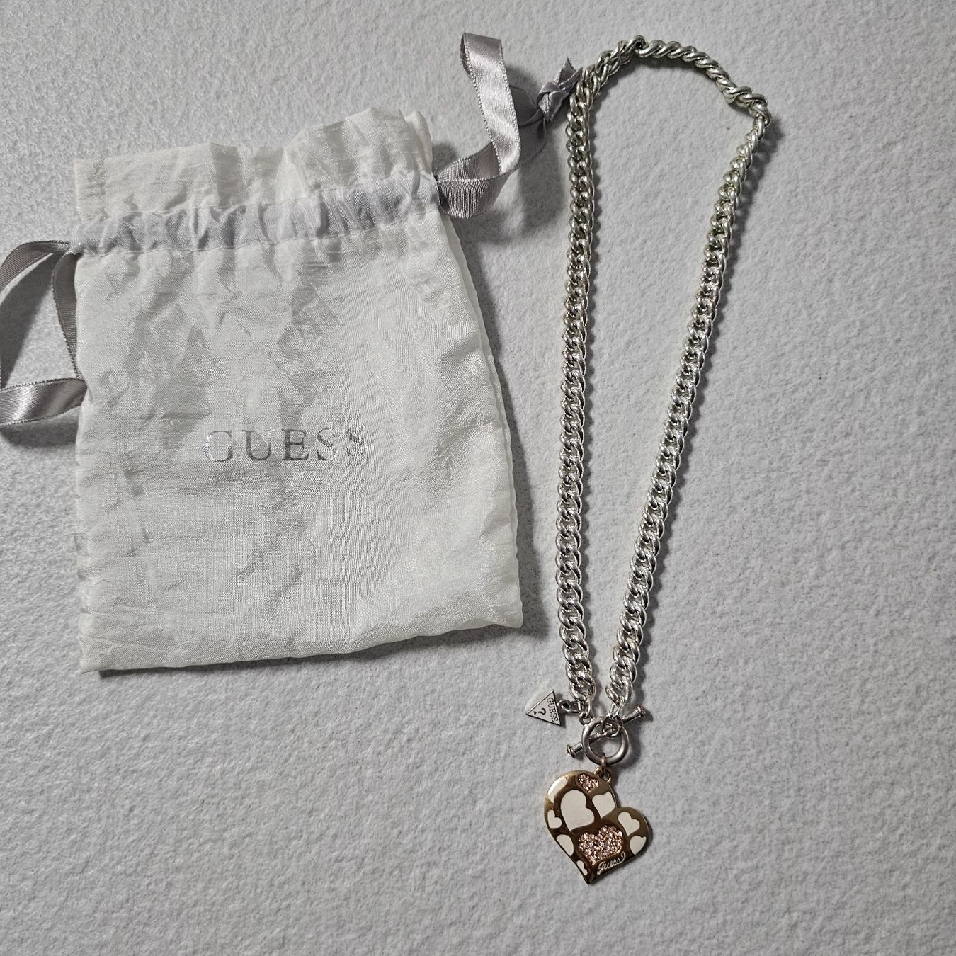 Guess Catenine: original Guess grosse collier heart – Nuovo (secondo la descrizione) da bellinzona venduto da zeus6535